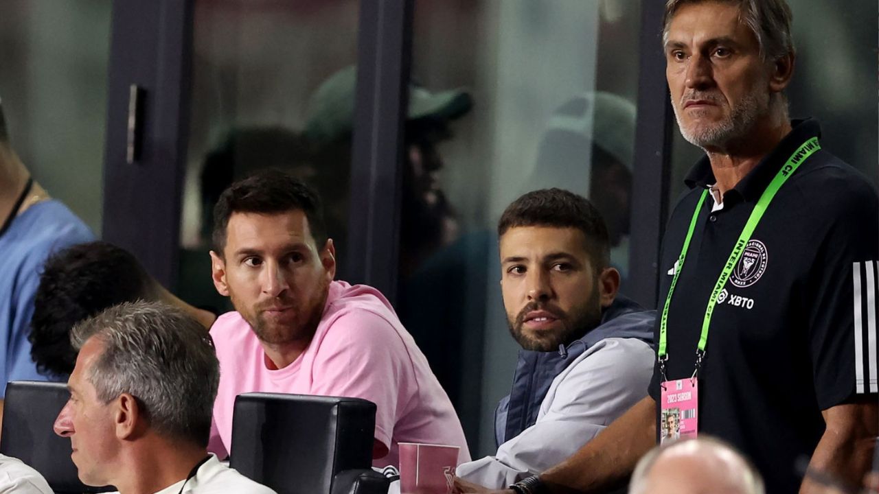 Messi conta com 'sorte' de estreante pelo Inter Miami e marca