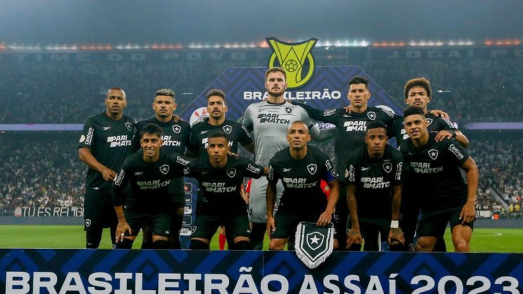 Peso sobre os jogadores do Botafogo aumenta após participação na queda de Lage