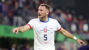 A Associação de Futebol da República Tcheca afastou três jogadores da seleção antes de um jogo decisivo diante da Moldávia, pelas Eliminatórias da Eurocopa 2024.