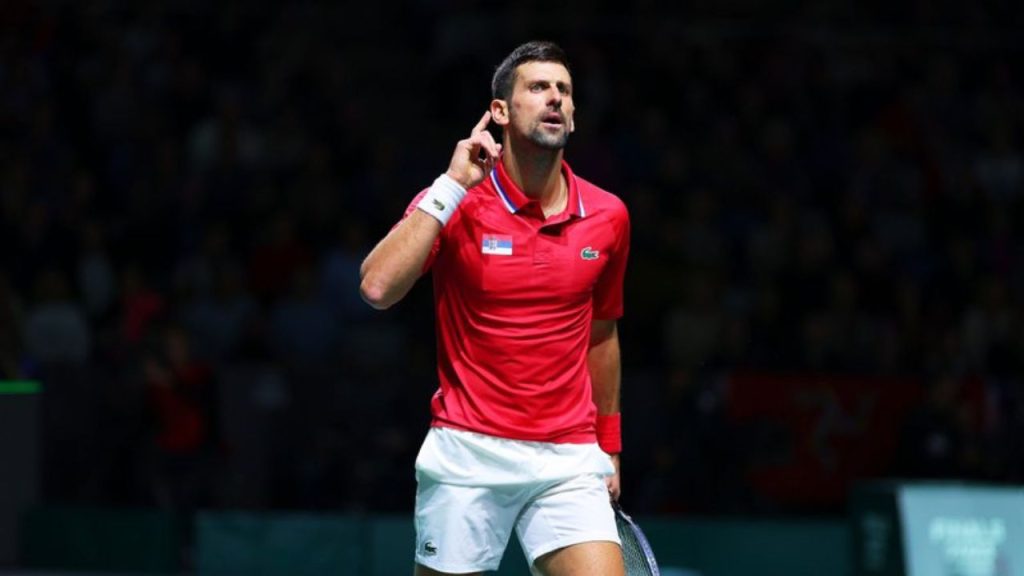 Djokovic é desrespeitado durante Copa Davis e rebate: “Calem-se”