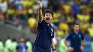 Fernando Diniz quebrou o silêncio após a derrota do Brasil para a Argentina nas Eliminatórias Sul-Americanas para a Copa do Mundo 2026.