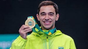Hugo Calderano conquistou a medalha de ouro no tênis de mesa nos Jogos Pan-Americanos de Santiago 2023.