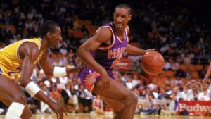 Luto no basquete! Nesta última quinta-feira, 2, a lenda do Phoenix Suns, Walter Davis, morreu aos 69 anos de idade.