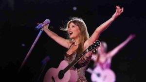 A organização da turnê de Taylor Swift, The Eras Tour, divulgou a política de reembolso para os ingressos do show que aconteceria no sábado (18).