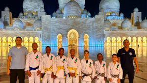 Oito crianças do Rio conquistam três medalhas de Jiu-Jítsu nos Emirados Árabes