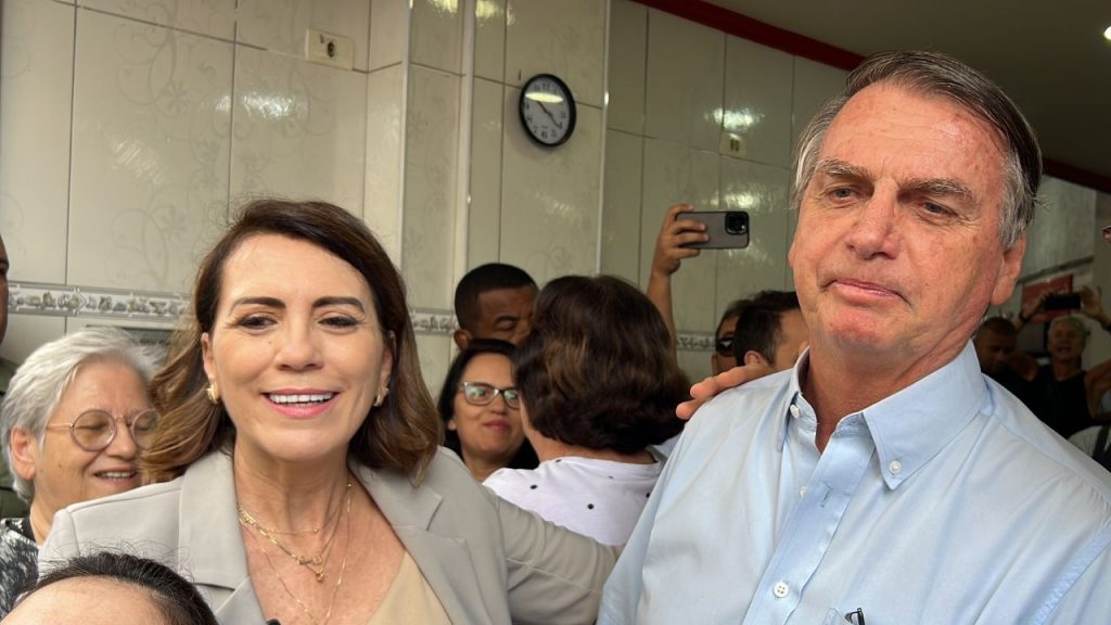 Rosana Valle recebe apoio de Bolsonaro para a disputa pela prefeitura de Santos