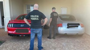 A Polícia Federal deflagrou a Operação Alcateia, contra uma quadrilha suspeita de tráfico de drogas e lavagem de dinheiro em Ribeirão Preto.