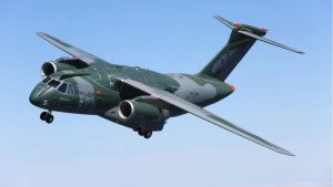 Avião da FAB aguarda liberação de brasileiros em Rafah para decolar do RJ