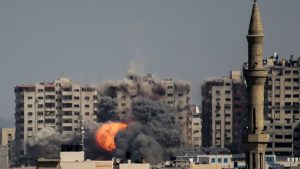 Guerra no Oriente Médio: ataques israelenses em Gaza causam dezenas de mortos