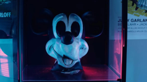 Mickey's Mouse Trap é o primeiro longa-metragem de terror envolvendo a imagem do figurão da Disney, anunciado no dia da liberação de seu uso