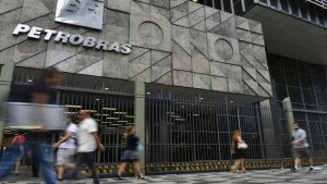 A Petrobras anunciou a ampliação do número de locais onde as provas objetivas de seu concurso público serão aplicadas no dia 24 de março.