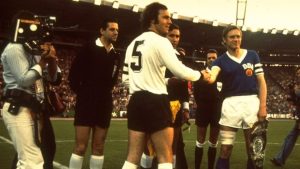 Neste último domingo, 7, morreu o grande zagueiro alemão Franz Beckenbauer, aos 78 anos de idade. Durante toda sua brilhante carreira...