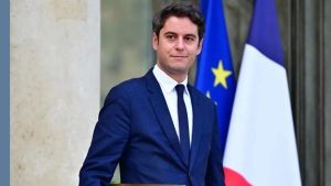 Macron nomeia ministro mais jovem da história e primeiro declaradamente gay, Gabriel Attal