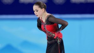 Kamila Valieva, ouro em Pequim 2022, recebe punição severa por doping