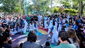 A Secretaria de Cultura e Economia Criativa do Rio de Janeiro (Secec RJ) está fazendo cadastro da capoeira nos 92 municípios do estado