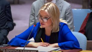 Nesta terça-feira (6), Jeanine Hennis-Plasscha, chefe da missão política da Organização das Nações Unidas no Iraque, se reuniu com o Conselho de Segurança. De acordo com a Al Jazeera, ela declarou que pretende renunciar do cargo em maio e adicionou que o país está "no fio da navalha".