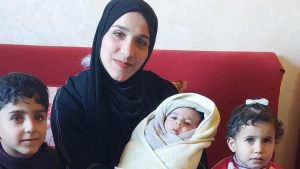 Brasileira que deu à luz em Gaza na noite de Natal recebe autorização para deixar território