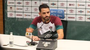 Fluminense: Renato Augusto lamenta revés sofrido no clássico