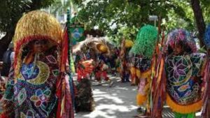 Carnaval do Ceará mantém tradição do maracatu