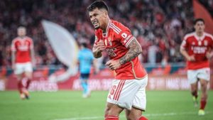 Marcos Leonardo se destaca no Benfica e é elogiado por craque do Liverpool