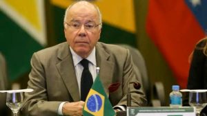 Sem pedido de desculpas, chanceler Mauro Vieira repreende embaixador de Israel