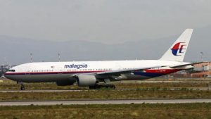 teoria-do-buraco-avião-Malaysia-Airlines