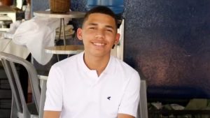 Joaquim Espíndola, de 18 anos, foi encontrado morto em uma república de estudantes na cidade de Bauru, no interior de São Paulo.