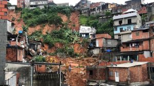 Franco da Rocha faz feirão para famílias que perderam casas