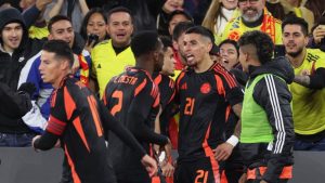 Na tarde desta sexta-feira, 22, a Espanha recebeu a Colômbia, em partida amistosa antes da disputa da Eurocopa 2024 e da Copa América 2024. Depois de intensos 90 minutos de bola rolando no gramado do Estádio Olímpico de Londres, na Inglaterra, os colombianos venceram de forma surpreendente por 1 a 0.