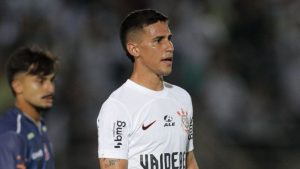 Matías Rojas ainda resolve a sua saída do Corinthians. Após uma passagem frustrante, o ex-camisa 10 pretende desatar os laços com o Timão.