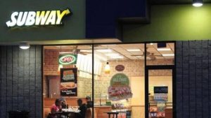 A SouthRock Capital, empresa que controla as operações do Subway no Brasil, incluiu a rede de fast-food em seu pedido de recuperação judicial.