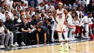 O Miami Heat, liderado por Jimmy Butler, está pronto para mais uma investida nos playoffs da NBA. Apesar de uma temporada regular não...