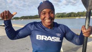 A canoísta brasileira Valdenice Conceição conquistou a terceira vaga olímpica do país na canoagem velocidade nos Jogos de Paris