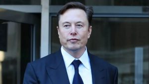 As ações da Tesla subiram 13% após implantação de seu sistema de direção autônoma na China; Musk esteve no país para reuniões com autoridades