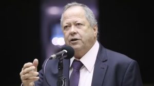 Conselho de Ética abre processo que pode levar à cassação do deputado Chiquinho Brazão