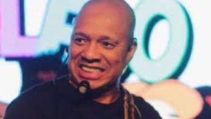 O cantor e compositor Anderson Leonardo, um dos fundadores do grupo de pagode Molejo, morreu na tarde desta sexta-feira (26), após uma longa batalha contra um câncer na região inguinal.