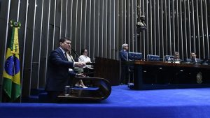 Moro critica vetos à lei que restringe saída temporária