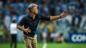 Grêmio perde mais uma na Libertadores, e Renato rebate: “Sofremos...”