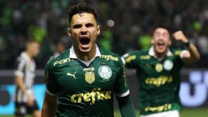 Palmeiras vence Santos e conquista tricampeonato paulista em 2024
