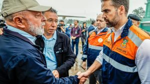 O presidente Luiz Inácio Lula da Silva afirmou que não faltarão recursos do governo federal no socorro à população do Rio Grande do Sul.