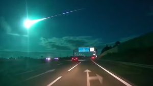 A ESA pontuou que o meteoro provavelmente queimou sobre o Oceano Atlântico a uma altitude de cerca de 60 quilômetros acima da Terra.