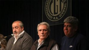 Sindicatos na Argentina fazem greve geral contra governo Milei nesta quinta (9)