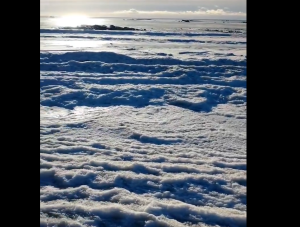 Onda de Frio Extremo Congela Mar e Transforma Paisagem na Argentina