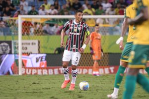 Fluminense vence na estreia de Thiago Silva e acaba com jejum de 53 dias