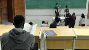 O Prouni irá distribuir o benefício entre 376 cursos e 901 instituições, para estudantes que se enquadrem nos requisitos.