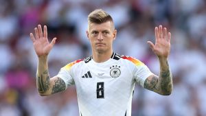 Ex-jogador da seleção alemã, Toni Kroos falou sobre o pênalti não marcado na Euro pelo toque de mão em Cucurella nas quartas de final contra a Espanha