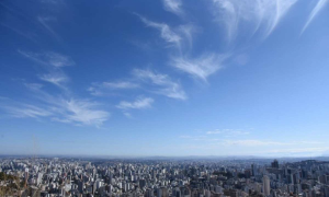 Onda de calor no Brasil: Prepare-se para temperaturas extremas e cuide da sua saúde!