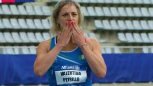 Aos 50 anos, Valentina Petrillo vai enfrentar os desafios dos 200 e 400 metros na categoria T12 para deficientes visuais