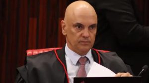 Mensagens indicam que Moraes usou TSE para investigar bolsonaristas