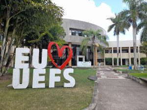 UEFS anuncia processo seletivo com 53 vagas e salários de até R$ 3 mil